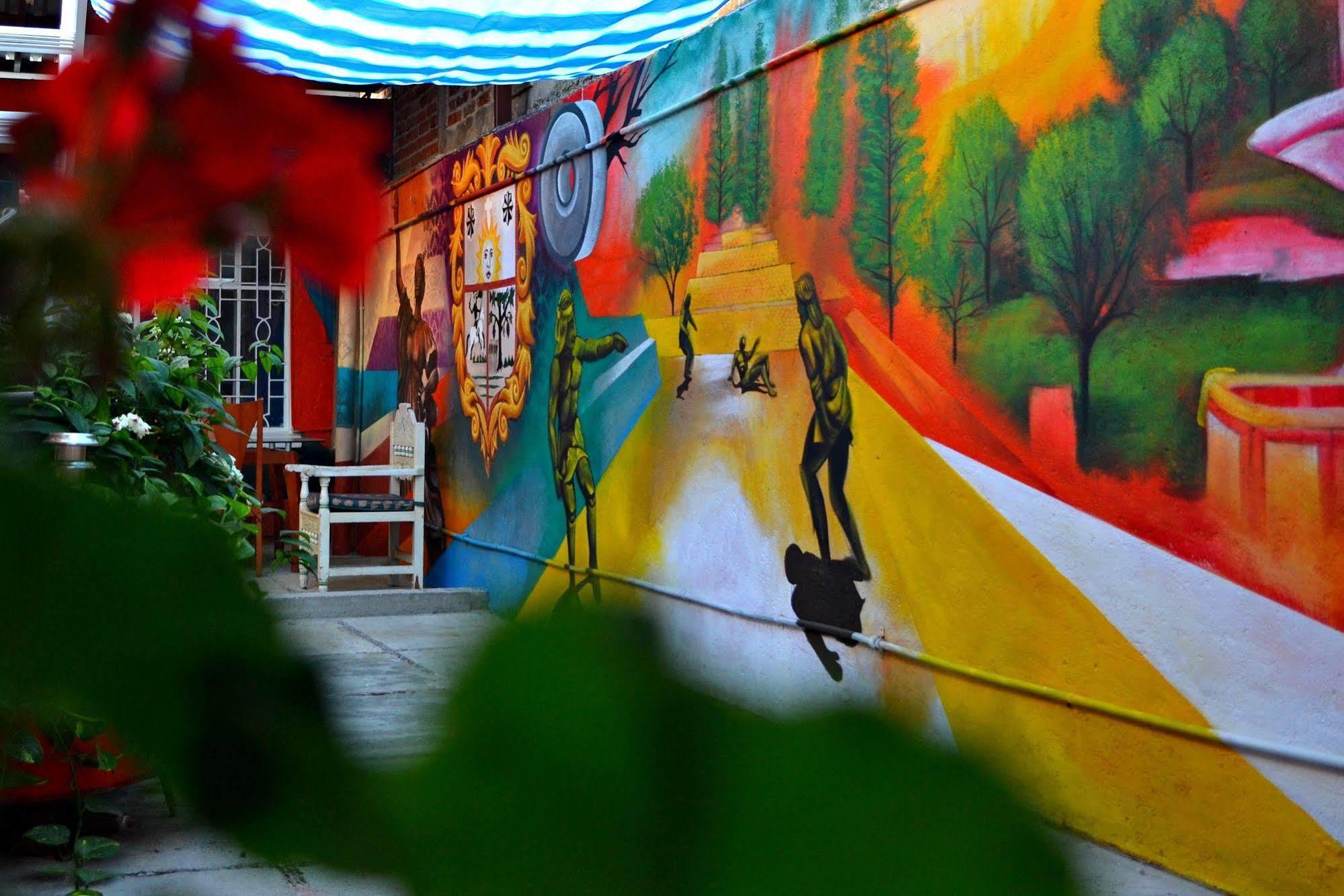 Hostal Maple Querétaro Exterior foto